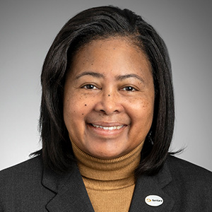 Lundy_Iris badge.jpg