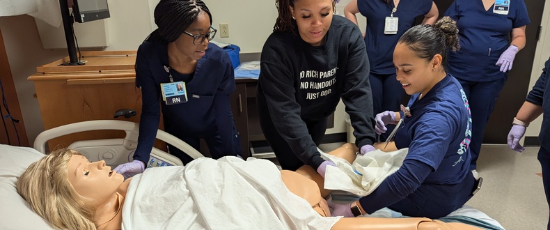 New Sentara training program helps support new nurses amid national shortage.jpg