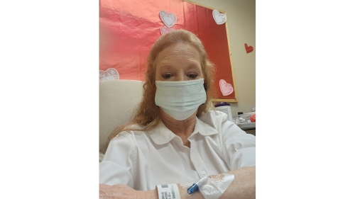 Deanne Smith with mask