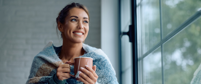 woman drinking tea