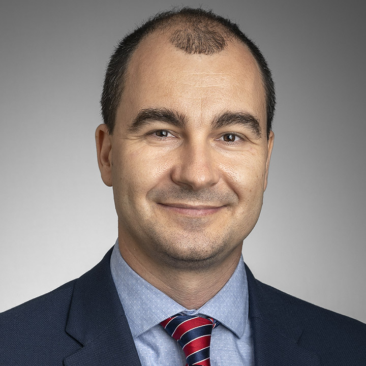 provider Volodymyr Aurov, M.D.
